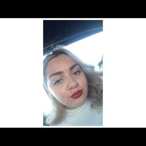 Meet your Posher, Jackie